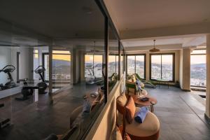 Fitness centrum a/nebo fitness zařízení v ubytování TAJ CHEFCHAOUEN Luxury Hotel and Spa