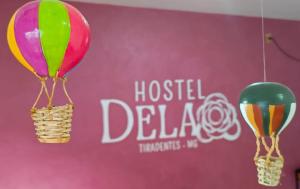 Hostel Dela的证书、奖牌、标识或其他文件