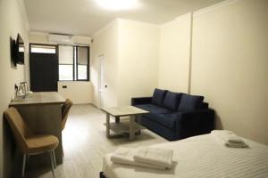 VARDANANTS HOTEL Meghri的休息区