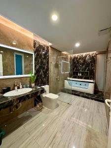 Ένα μπάνιο στο Stylish villa alma