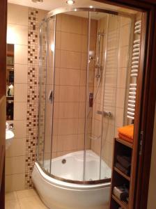 Kúpeľňa v ubytovaní Apartament Stary Kazimierz - Apartamenty Pod Aniołem