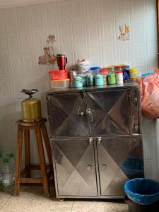 Dapur atau dapur kecil di Dar Shams miniHostel