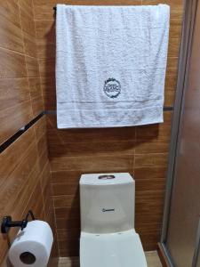 Ένα μπάνιο στο Posada El Alamo +8 φωτογραφίες