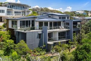 Το κτήριο όπου στεγάζεται  η παραθεριστική κατοικία