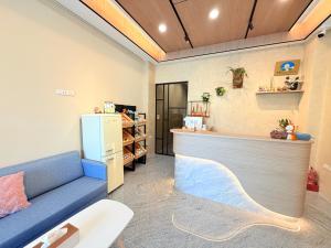 Kuchyň nebo kuchyňský kout v ubytování 東港民宿 - 如你所院 Tourist Vacation B&B