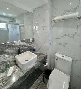 Bagno di Central Block Inn
