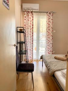 Giường trong phòng chung tại Charming flat with an amazing view