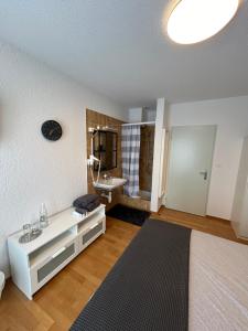 Postel nebo postele na pokoji v ubytování Hotel Thurpark