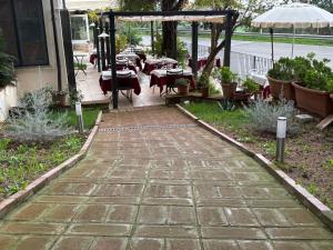 A garden outside Locanda Fosca Umbra