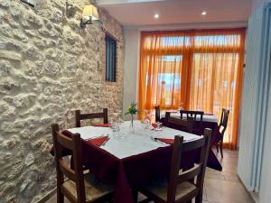 A seating area at Locanda Fosca Umbra