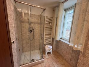A bathroom at Locanda Fosca Umbra