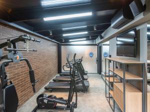 Fitness centrum a/nebo fitness zařízení v ubytování ibis Curitiba Batel