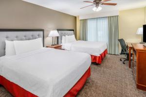 Postel nebo postele na pokoji v ubytování Homewood Suites by Hilton Denver - Littleton