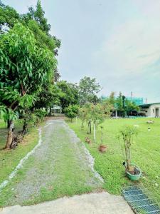 Vrt ispred objekta 晨曦山莊 晨曦紅瓦厝國民旅遊卡特約商店Sunshino farmstead