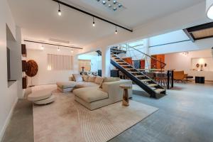 Φωτογραφία από το άλμπουμ του Chambre d'hôte dans un loft cosy en cœur de ville σε Villeneuve-sur-Lot