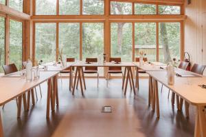 Reštaurácia alebo iné gastronomické zariadenie v ubytovaní Youza ecolodge
