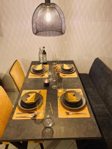 Fotografie z fotogalerie ubytování Apartment Krautinsel mit Seeblick v destinaci Rimsting