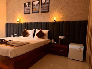 Galeriebild der Unterkunft HOTEL JBS Minerva Grand in Khammam