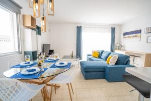 Posezení v ubytování Ocean Vibes with sea view and private heated pool