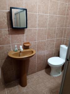 Koupelna v ubytování Quarto arejado e aconchegante