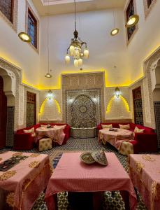Posezení v ubytování Riad Dar Bab Guissa