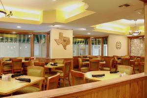 Gallery image of Inn of the Hills Hotel and Conference Center in Kerrville