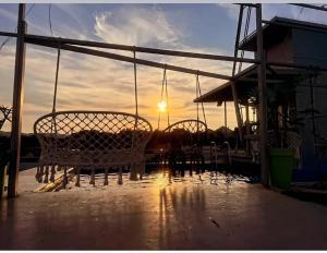 Alba o tramonto visti dall'interno dell'appartamento o dai dintorni