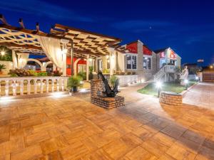 Budova, kde se vila nachází