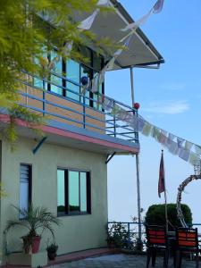 Chareli Resortにあるバルコニーまたはテラス