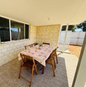 Gallery image of Abrolhos Beach House in Geraldton