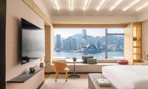TV a/nebo společenská místnost v ubytování Regent Hong Kong