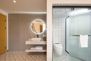 Vannituba majutusasutuses 婺源县那湾那月民宿婺女洲店