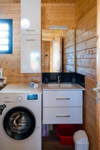Fotografie z fotogalerie ubytování Chalet Goyavier - 4pers-Sud sauvage - By Sister Home v destinaci Anse