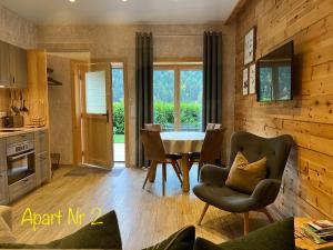 Kuchyň nebo kuchyňský kout v ubytování Alpenburg Bergparadies Apartments