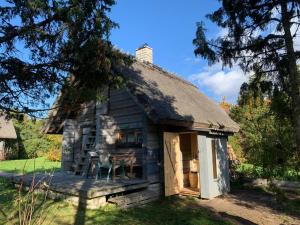 Το κτήριο όπου στεγάζεται  η παραθεριστική κατοικία +25 φωτογραφίες