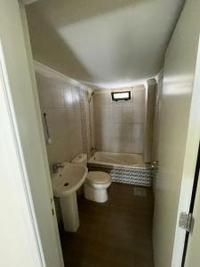 Phòng tắm tại The Majestic Garden Escape