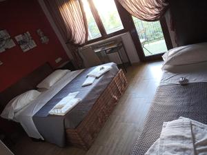 Gallery image of Seven miracles room in Rome +16 photos