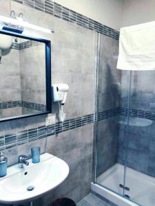 Gallery image of Seven miracles room in Rome