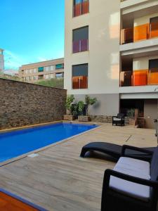 Swimmingpoolen hos eller tæt på Apartment mit Pool und Parking nähe Playa del Cura, Torrevieja