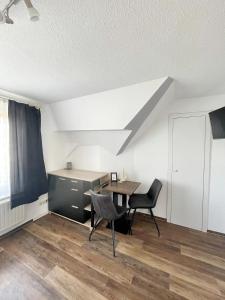 TV a/nebo společenská místnost v ubytování Hotel Marina