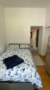 Postel nebo postele na pokoji v ubytování Detached 4 bed House - Brecon Beacons National Park