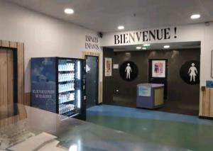 Φωτογραφία από το άλμπουμ του Van aménagé SANS SANITAIRES sur un stationnement a l'extérieur στο Μονπελιέ +6 φωτογραφίες