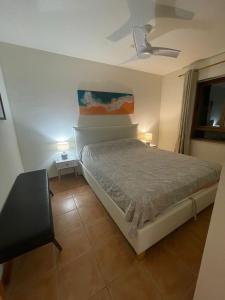 Postel nebo postele na pokoji v ubytování Sunrise Albir + 16 fotografií