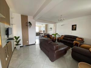 Televisyen dan/atau pusat hiburan di Mobilierte Wohnung