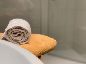 ハーネンクレー・ボックスヴィーゼにあるKöhnke 6 Comfortable holiday residenceの便座の上に座る便器 +24枚の写真