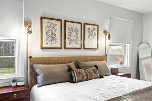 Postel nebo postele na pokoji v ubytování Boho Beauty Newly Remodeled 4BD 3 FULL BATH