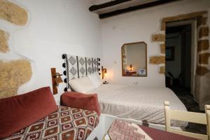 Postel nebo postele na pokoji v ubytování Vryses Crete-Village Vibes