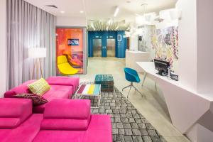Posezení v ubytování Ibis Styles Lviv Center