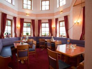 Posezení v ubytování Wellness- und Wohlfühlhotel Waldeck