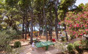 Zahrada ubytování Sunny Makarska by Valamar
